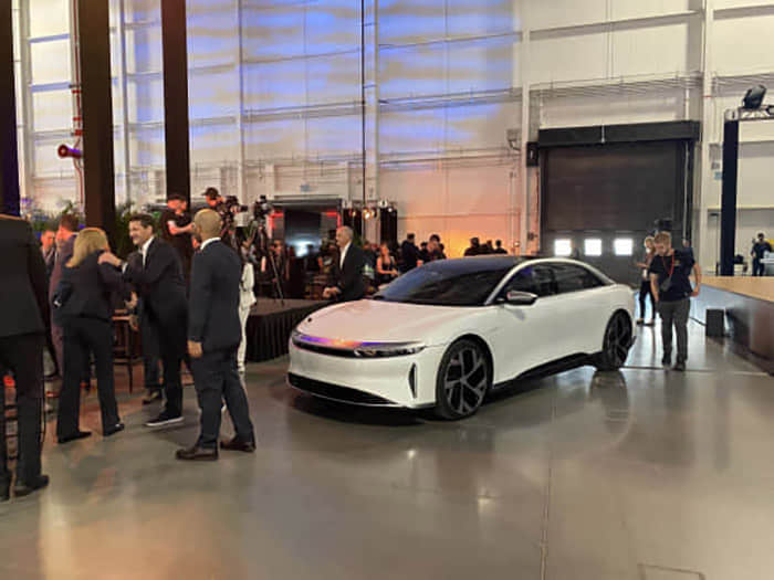 蓉小香——老卤冒烤鸭有什么优势？市场怎么样？