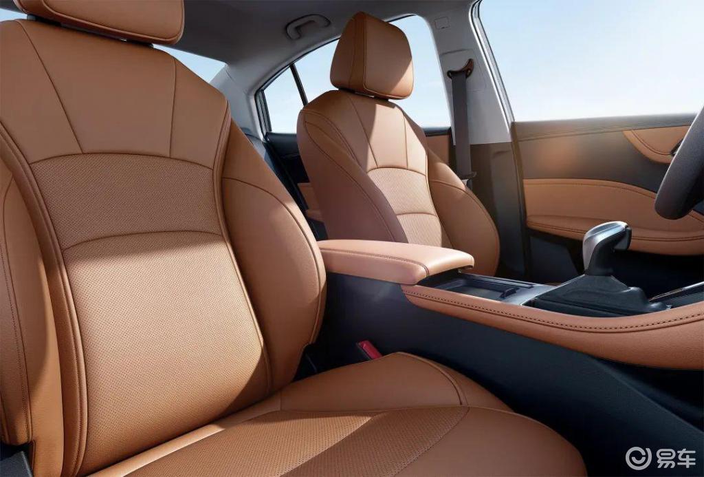 这次变化真明显，全新荣威i5上市6.89万元起