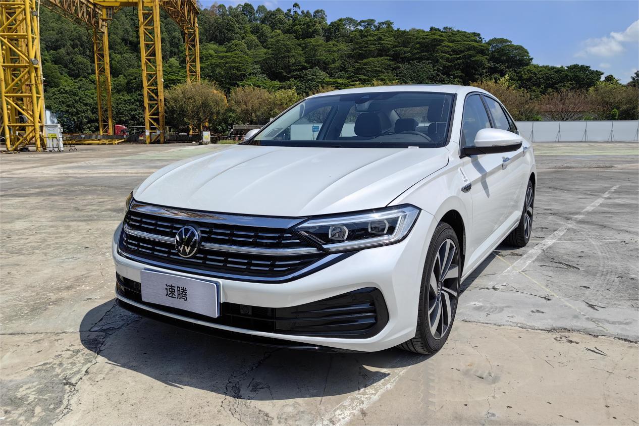 动静态全方位PK，标致408干得过大众速腾吗？