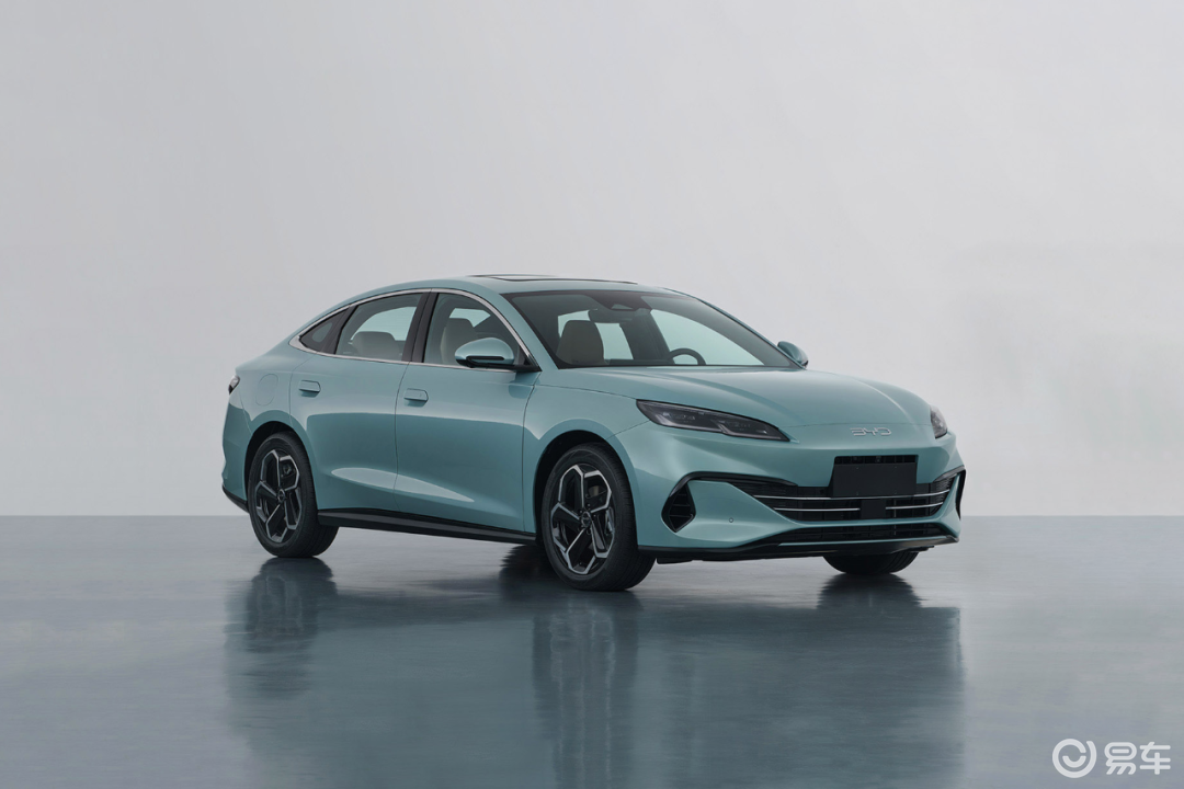 比亚迪秦PLUS率先推出荣耀版 直降两万元最低7.98万