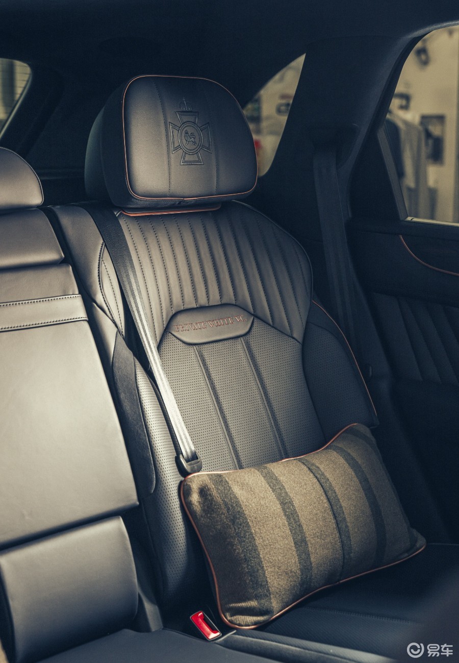 致敬创始人战绩，添越Private White V.C.