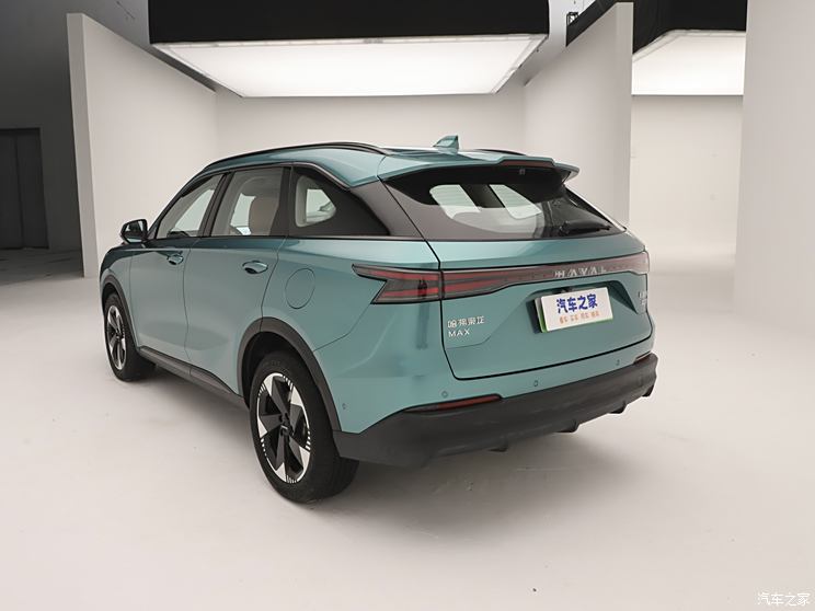 配备第二代Hi4插混系统+高阶智驾 二代哈弗枭龙MAX迎来首发亮相