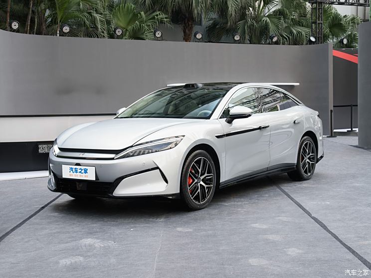 比亚迪汉L EV预售27万元起 0-100km/h加速2.7秒 最高车速305km/h