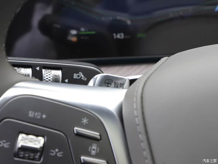 大型SUV 易三方 3.9秒“破百” 这样的腾势N9居然只要38.98万起