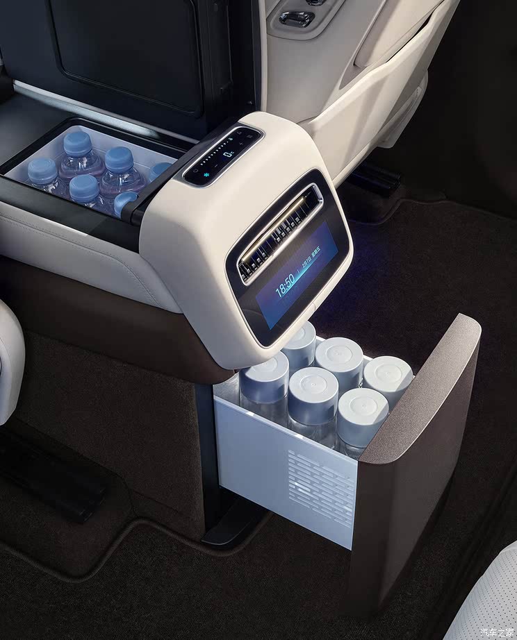 大型SUV 易三方 3.9秒“破百” 这样的腾势N9居然只要38.98万起