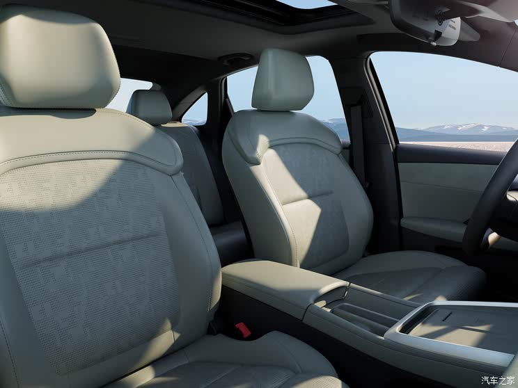 有望4月份上市 配备大尺寸中控屏+实体按键 荣威D6内饰官图发布