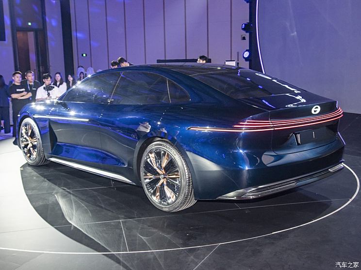 全尺寸SUV/量产版大型轿车等 广汽传祺向往全新车型首发亮相