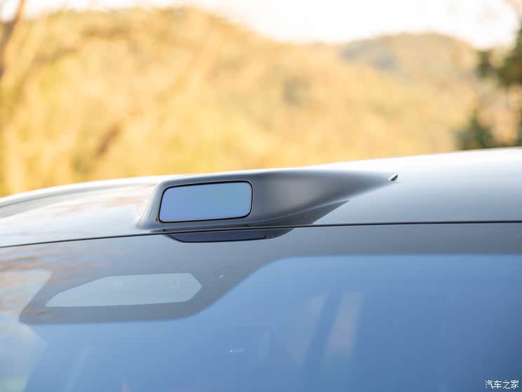 量大管饱 黑科技也不少！途灵平台哪里好？一文看懂问界M8