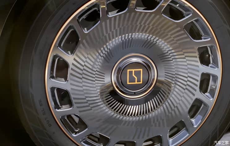 极氪009光辉典藏版将于4月19日首发 内饰细节公布 刷新豪华天花板