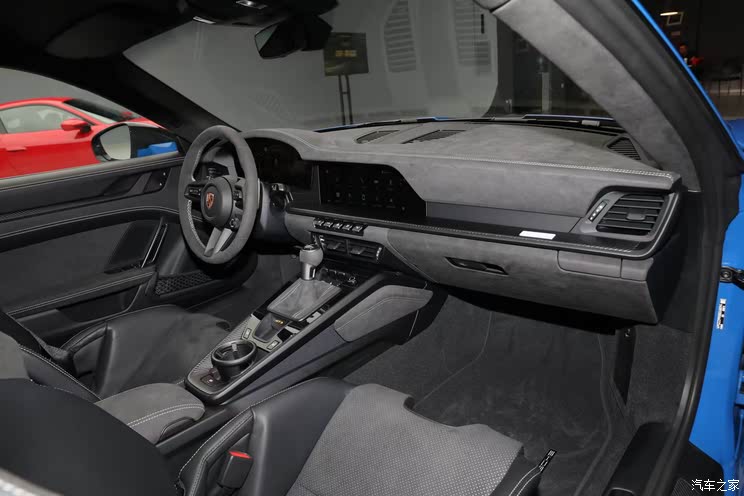 全新奥迪A5L等超160款新车 2025上海车展新车汇总(上)