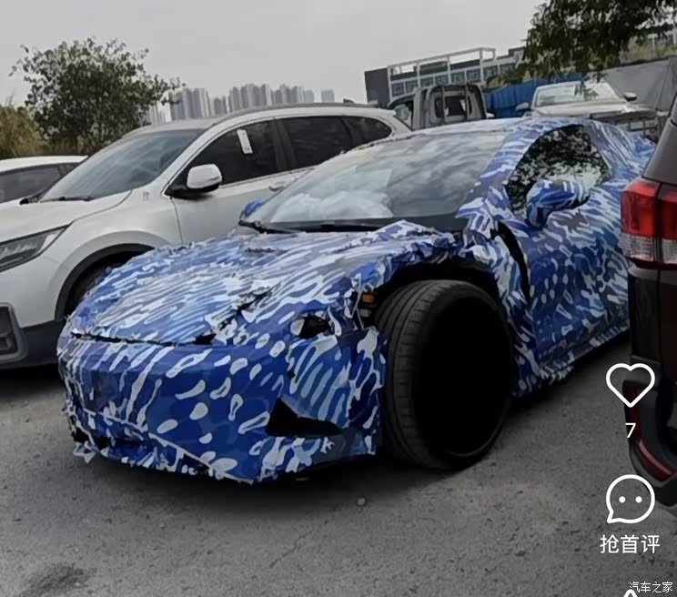 腾势跑车内饰谍照 普通人也能圆跑车梦？比亚迪版“86”要来了