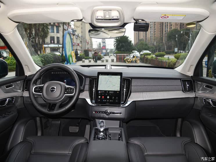 全新奥迪A5L等超160款新车 2025上海车展新车汇总(上)