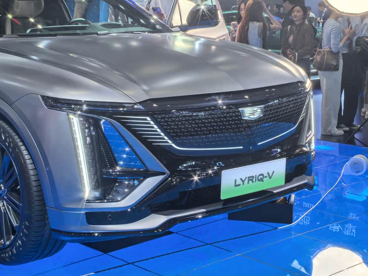 全新奥迪A5L等超160款新车 2025上海车展新车汇总(上)