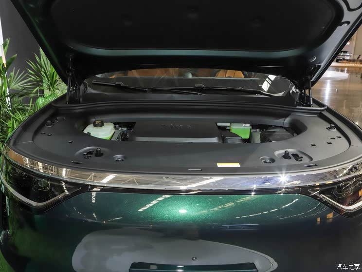 全新奥迪A5L等超160款新车 2025上海车展新车汇总(上)