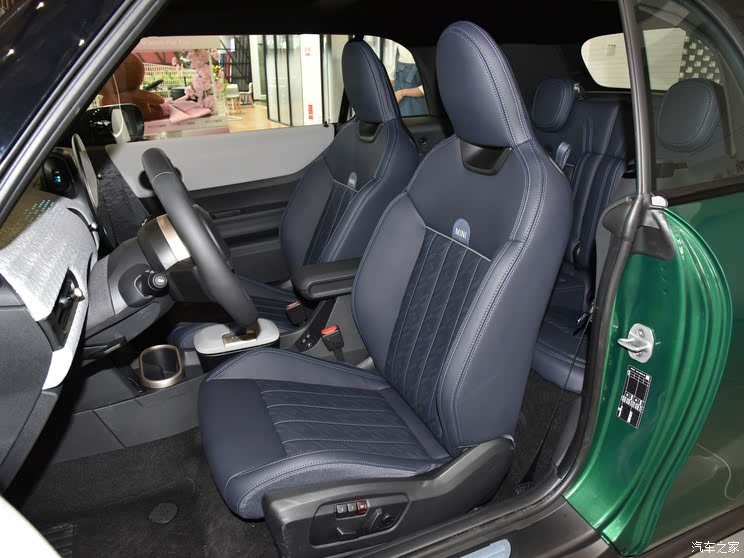 2025上海车展：MINI全家福来了 敞篷版上市 还有电动JCW！