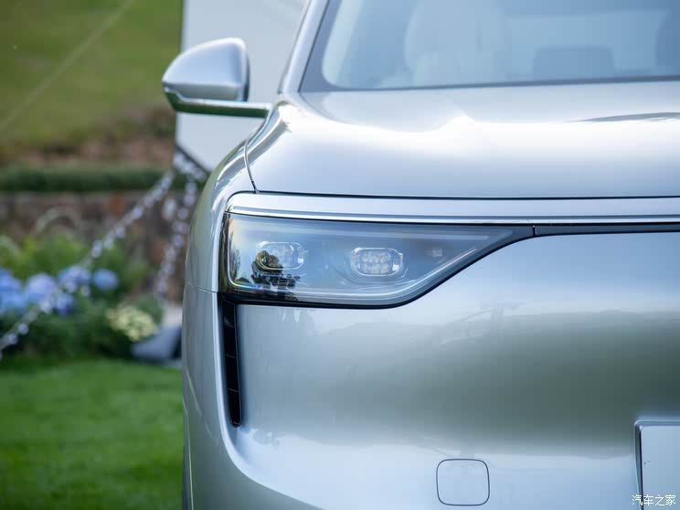 量大管饱 黑科技也不少！途灵平台哪里好？一文看懂问界M8