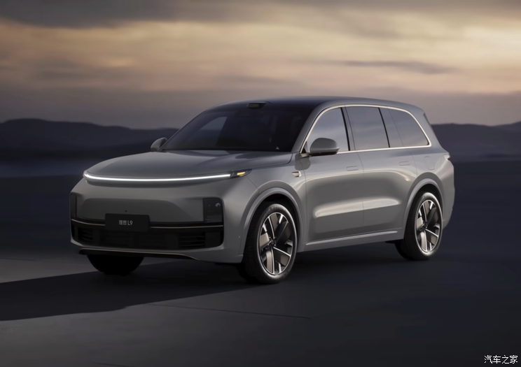 5月8日上市 配备雅灰色+金色装饰套装 理想L9智能焕新版官图发布