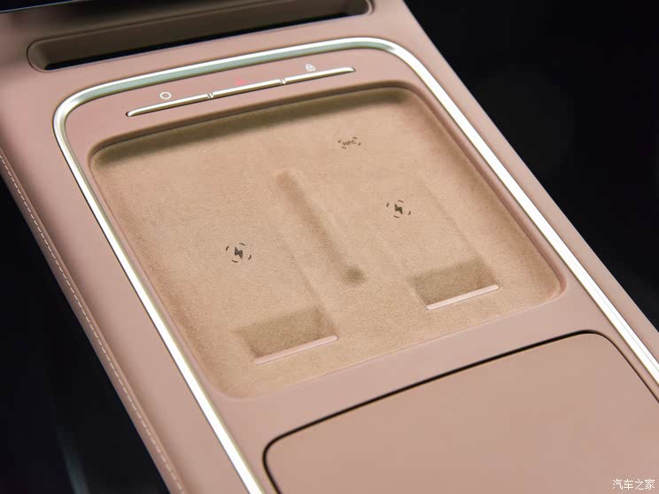 电池租赁售26.8万起 蔚来新ES6/EC6正式上市 智能/舒适性配置升级