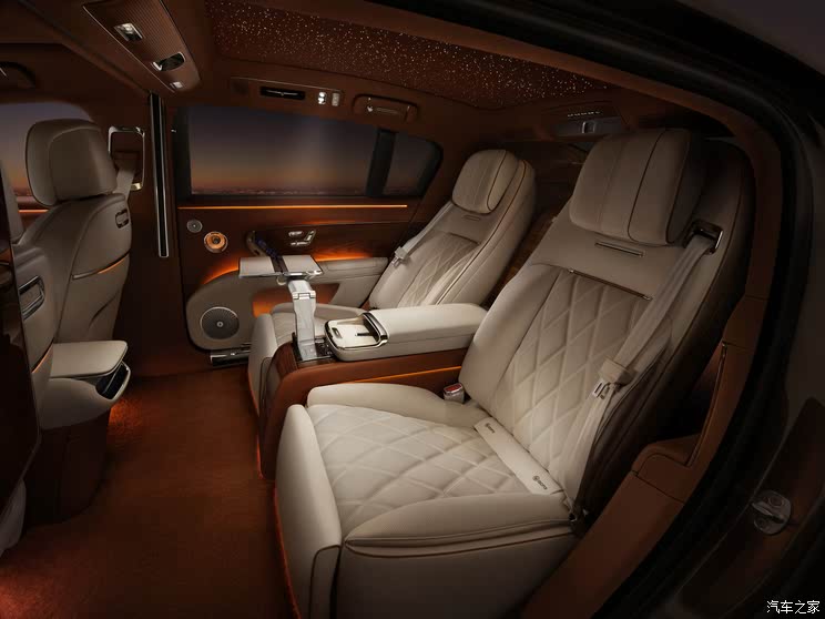 售70.8万起 增程/纯电双动力 搭载HUAWEI ADS 4 尊界S800上市