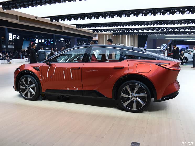 全新奥迪Q5L/乐道L90/仰望U8L等 2025上海车展将上市SUV