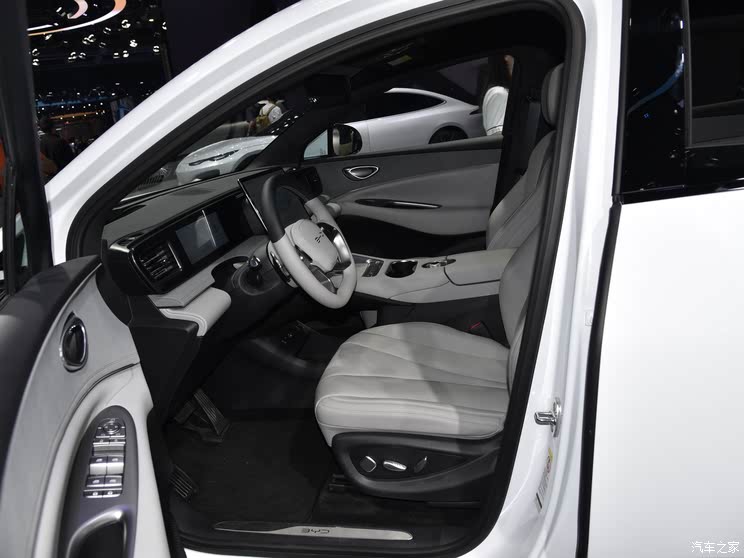 全新奥迪Q5L/乐道L90/仰望U8L等 2025上海车展将上市SUV