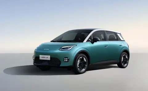 埃安UT上市，换电打价格战，小车市场要变天